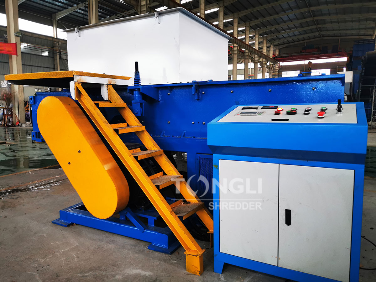 single shaft shredder